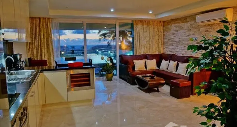 For rent 2 bedrooms condo in Mueang Phuket, Phuket