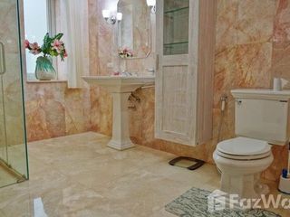 For rent 2 bedrooms condo in Mueang Phuket, Phuket