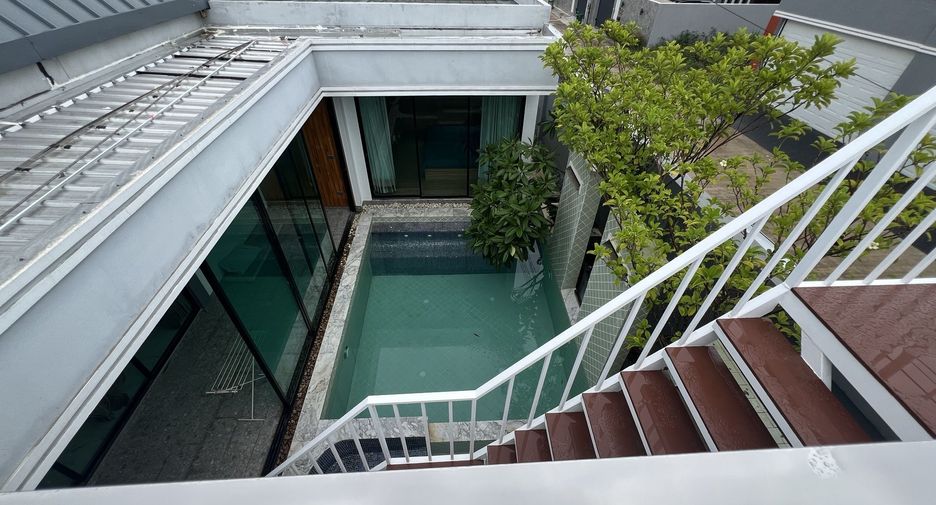 For sale 3 bedrooms villa in Bang Lamung, Chonburi