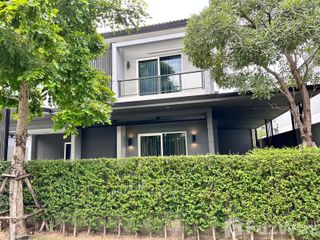 For sale 4 bedrooms house in Prawet, Bangkok