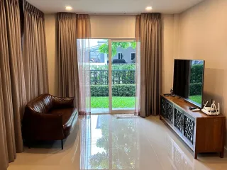 For sale 4 bedrooms house in Prawet, Bangkok