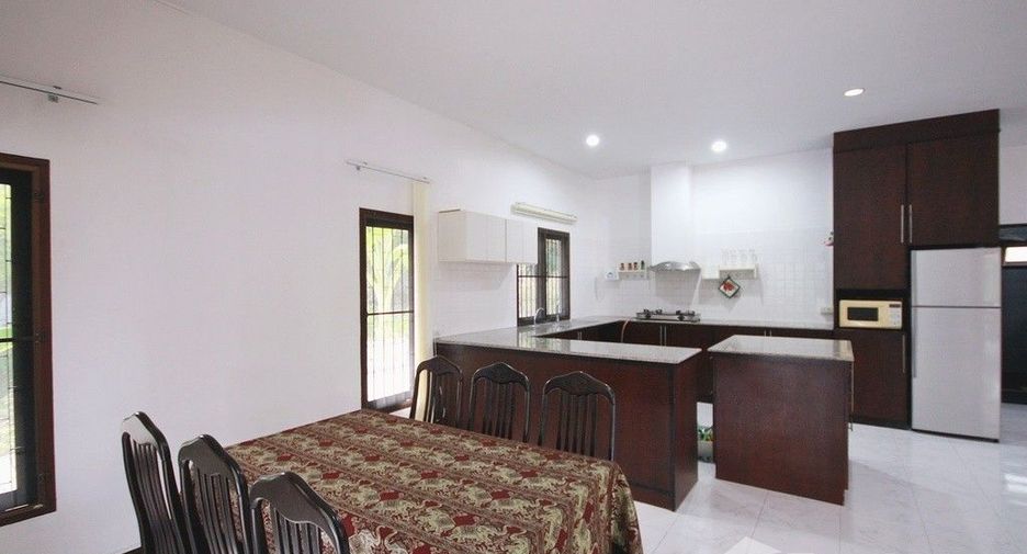 For sale 2 bedrooms villa in Hua Hin, Prachuap Khiri Khan