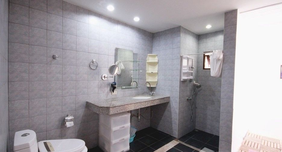 For sale 2 bedrooms villa in Hua Hin, Prachuap Khiri Khan