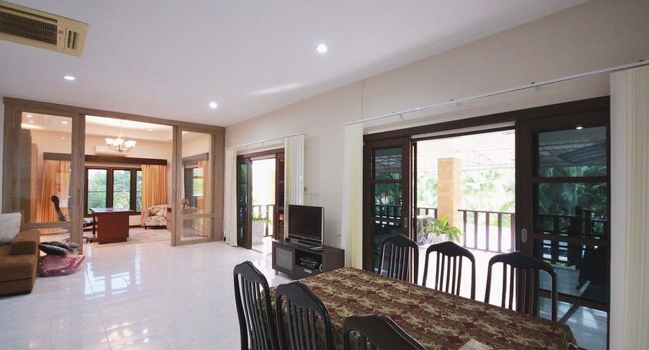 For sale 2 bedrooms villa in Hua Hin, Prachuap Khiri Khan