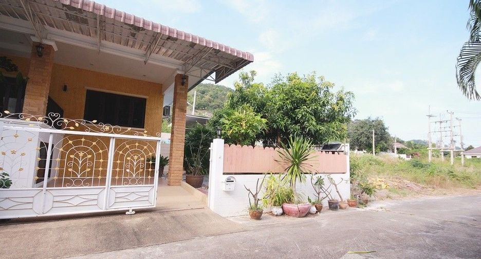 For sale 2 bedrooms villa in Hua Hin, Prachuap Khiri Khan