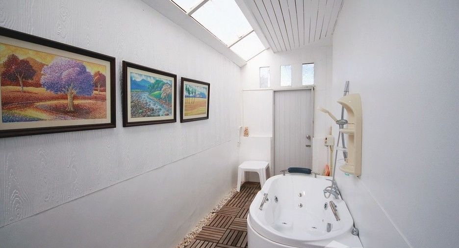 For sale 2 bedrooms villa in Hua Hin, Prachuap Khiri Khan