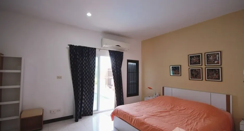 For sale 2 bedrooms villa in Hua Hin, Prachuap Khiri Khan