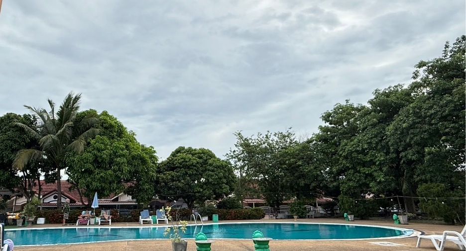 Reihenhaus zur Miete mit 2 Zimmer in Bang Lamung, Chonburi