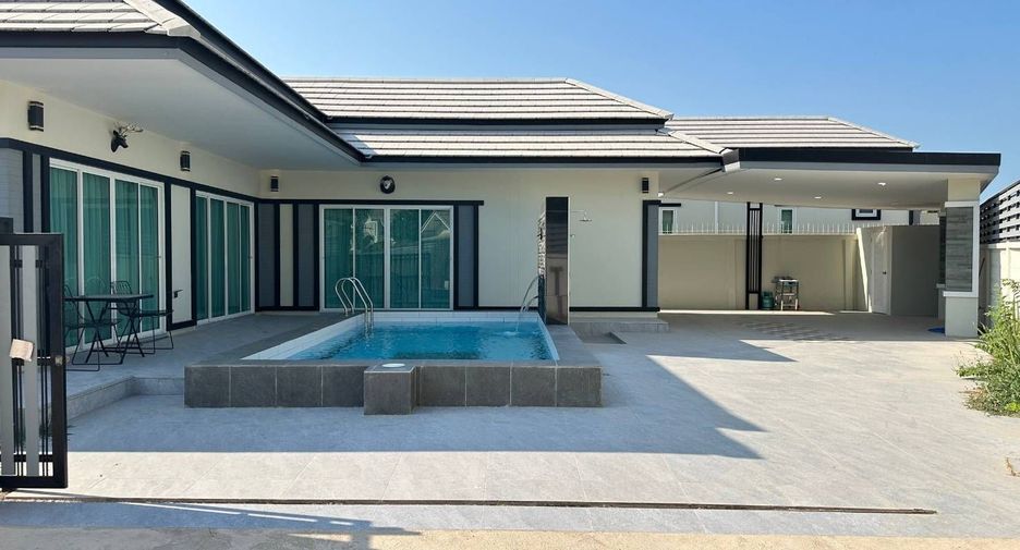 For rent 3 bedrooms villa in Hua Hin, Prachuap Khiri Khan