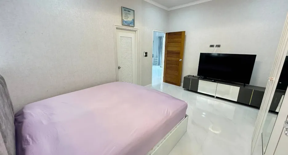 For rent 3 bedrooms villa in Hua Hin, Prachuap Khiri Khan