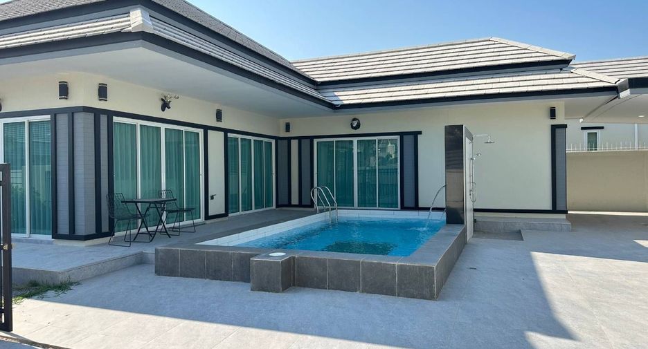 For rent 3 bedrooms villa in Hua Hin, Prachuap Khiri Khan