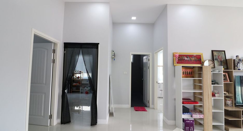 For sale 3 bedrooms house in Mueang Udon Thani, Udon Thani