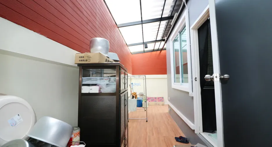 For sale 3 bedrooms house in Mueang Udon Thani, Udon Thani