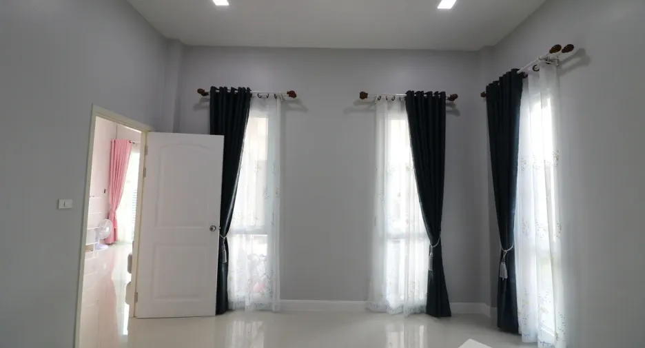 For sale 3 bedrooms house in Mueang Udon Thani, Udon Thani