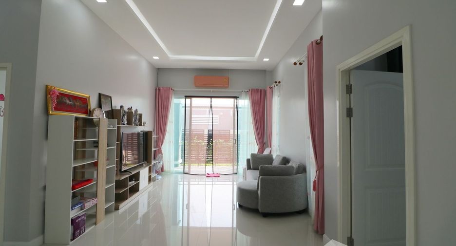 For sale 3 bedrooms house in Mueang Udon Thani, Udon Thani