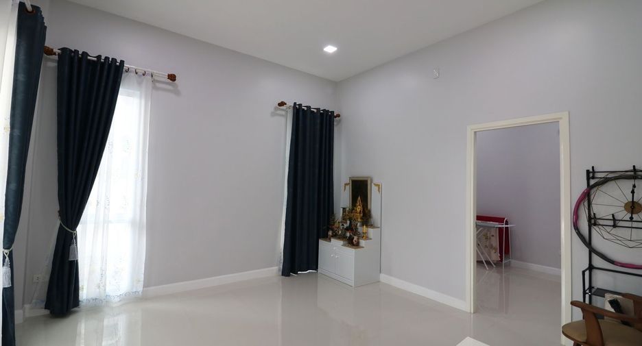 Продажа 3 спальни дом в Mueang Udon Thani, Удонтани