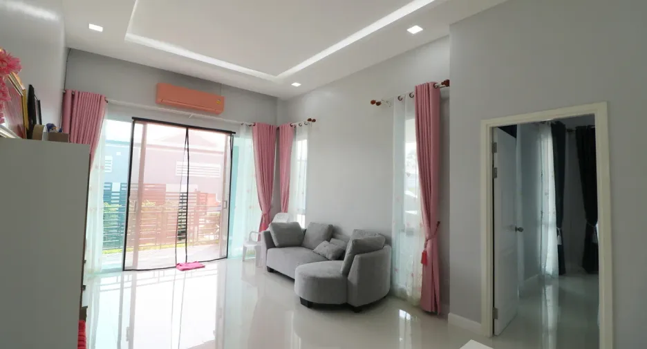 For sale 3 bedrooms house in Mueang Udon Thani, Udon Thani