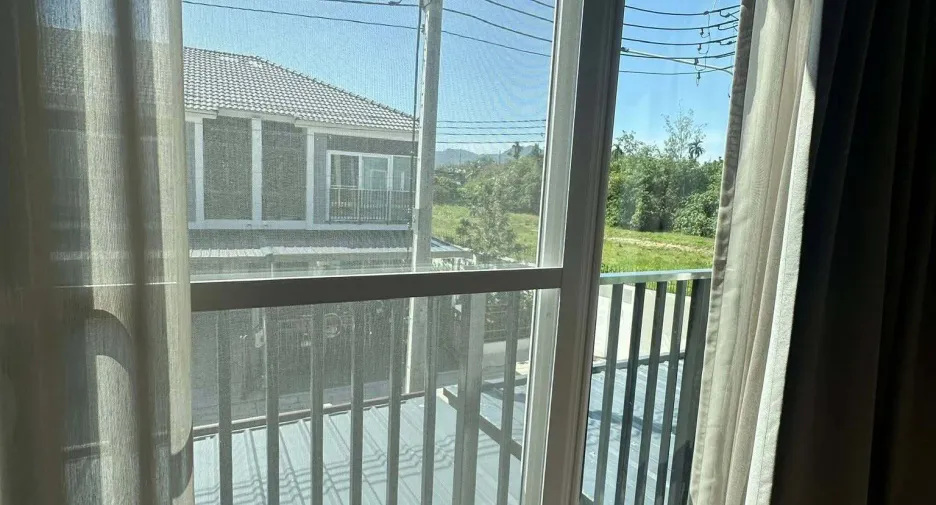 For rent 3 bedrooms townhouse in Thalang, Phuket