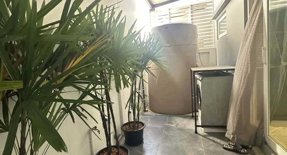 For rent 3 bedrooms townhouse in Thalang, Phuket