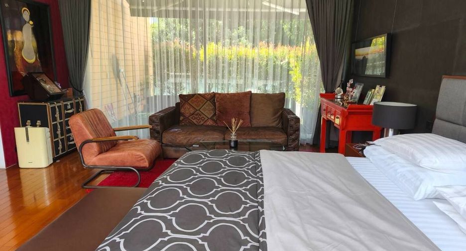 Casa en venta y en alquiler de 4 habitaciones en Bang Kapi, Bangkok