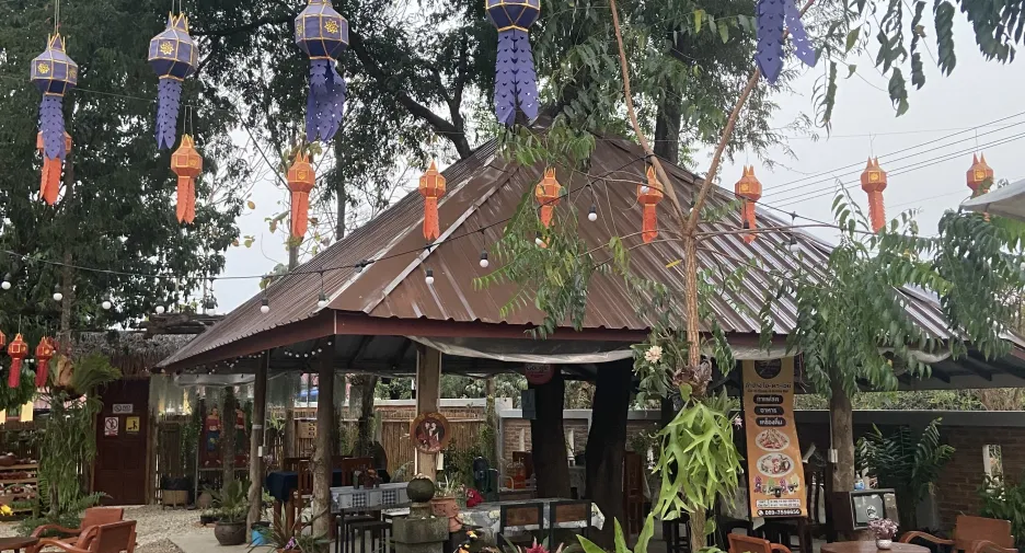 For sale 3 bedrooms hotel in Mueang Lampang, Lampang