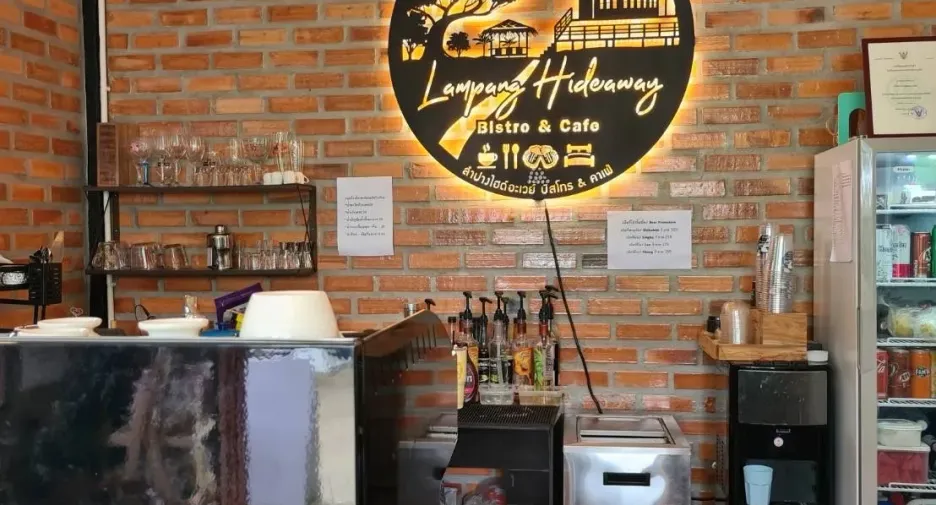 For sale 3 bedrooms hotel in Mueang Lampang, Lampang