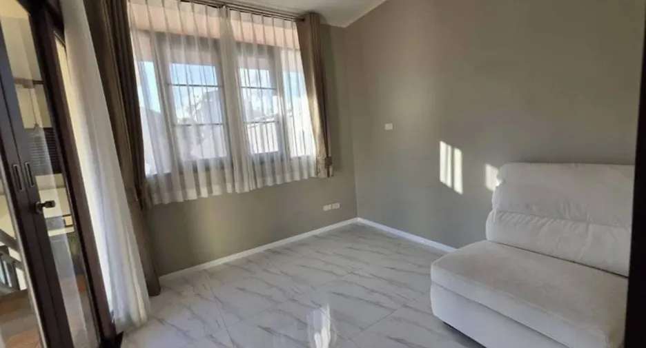 For rent 3 bedrooms house in Mueang Phuket, Phuket