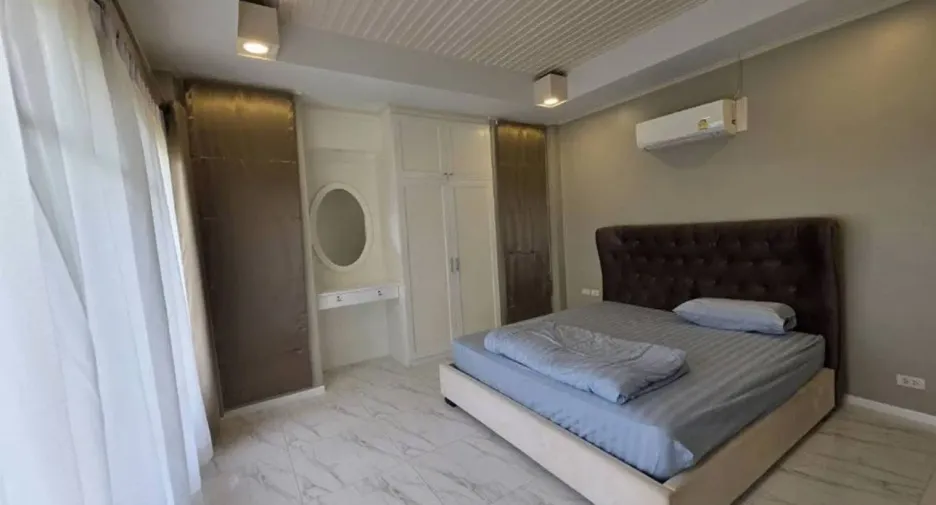 For rent 3 bedrooms house in Mueang Phuket, Phuket