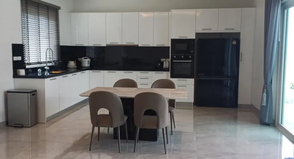 For rent 3 bedrooms villa in Hua Hin, Prachuap Khiri Khan
