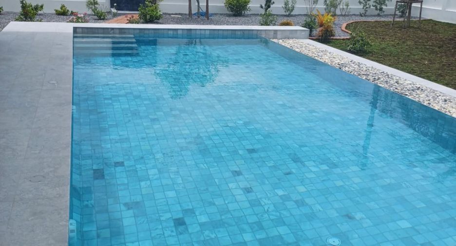 For rent 3 bedrooms villa in Hua Hin, Prachuap Khiri Khan