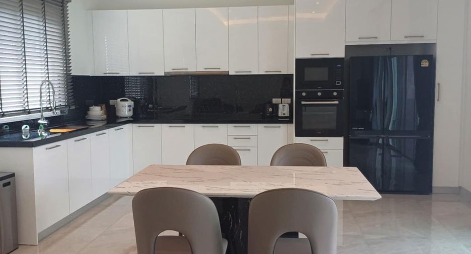 For rent 3 bedrooms villa in Hua Hin, Prachuap Khiri Khan