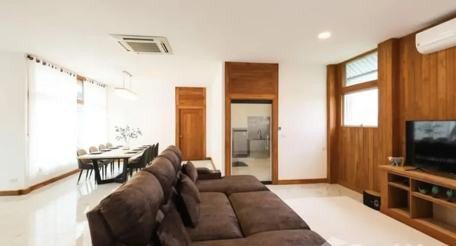 À louer 7 chambres villa à San Sai, Chiang Mai