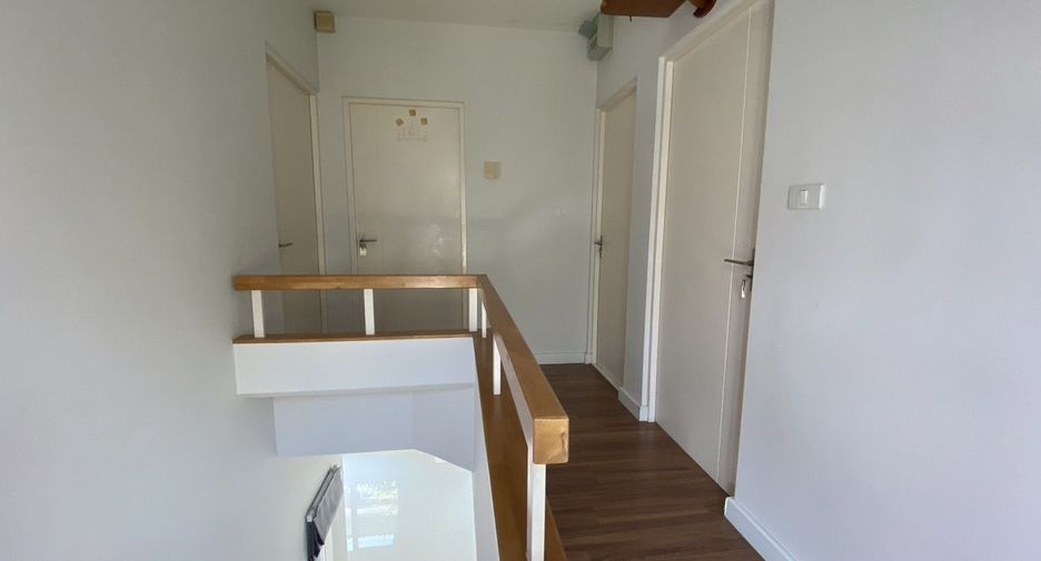 For sale 3 bedrooms house in Mueang Samut Sakhon, Samut Sakhon
