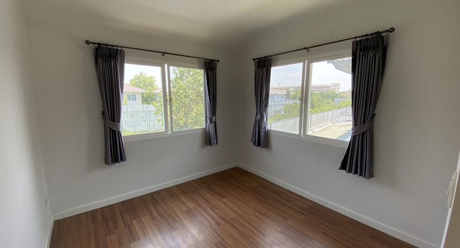 For sale 3 bedrooms house in Mueang Samut Sakhon, Samut Sakhon