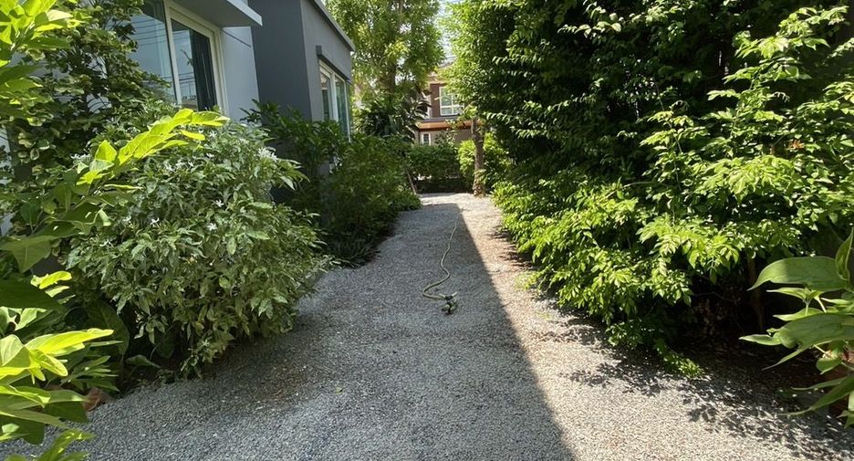 For sale 3 bedrooms house in Mueang Samut Sakhon, Samut Sakhon
