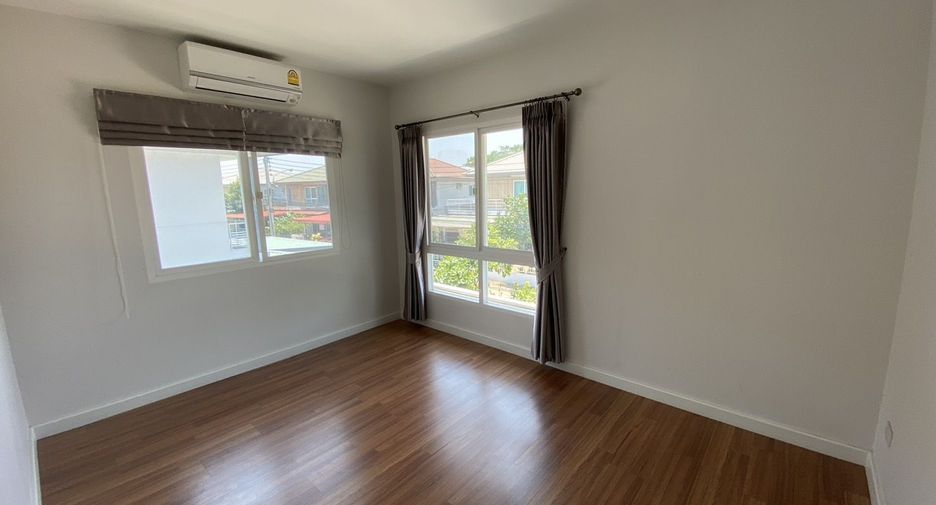 For sale 3 bedrooms house in Mueang Samut Sakhon, Samut Sakhon