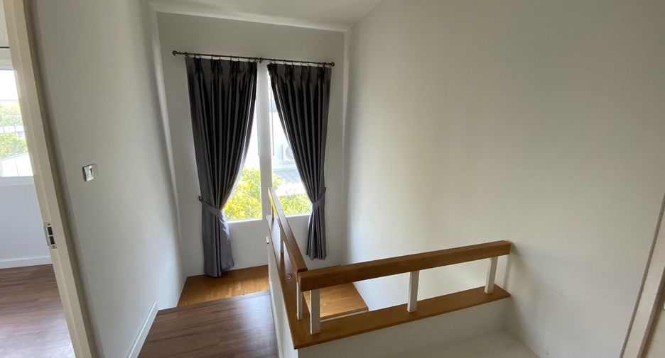 For sale 3 bedrooms house in Mueang Samut Sakhon, Samut Sakhon