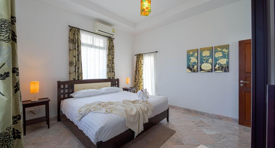 For sale 6 bedrooms villa in Cha Am, Phetchaburi