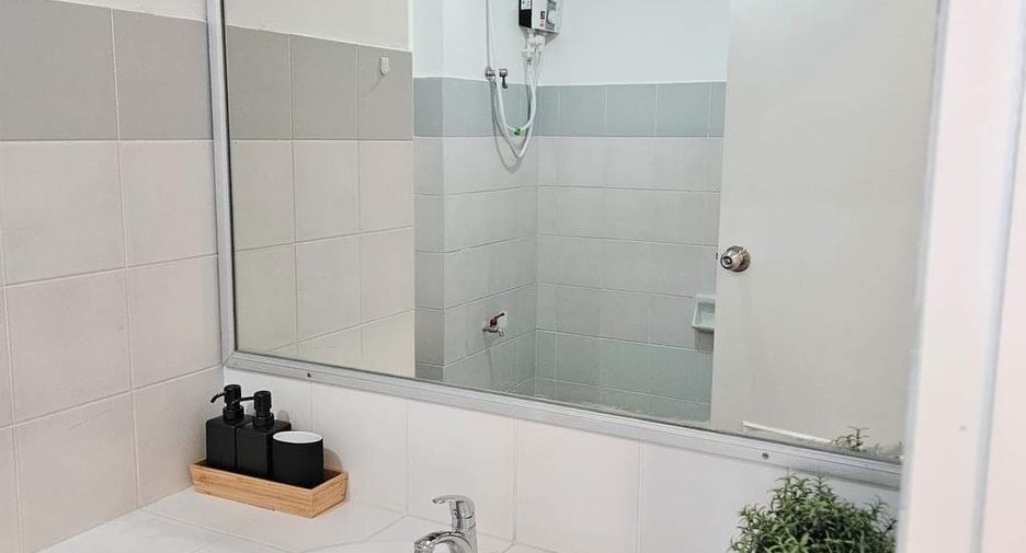 For rent studio condo in Bang Lamung, Chonburi