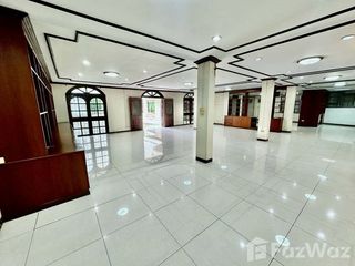ขาย 6 ห้องนอน บ้านเดี่ยว ใน ดินแดง, กรุงเทพฯ