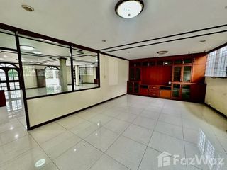 ขาย 6 ห้องนอน บ้านเดี่ยว ใน ดินแดง, กรุงเทพฯ