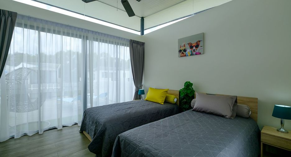For sale 3 bedrooms townhouse in Thalang, Phuket