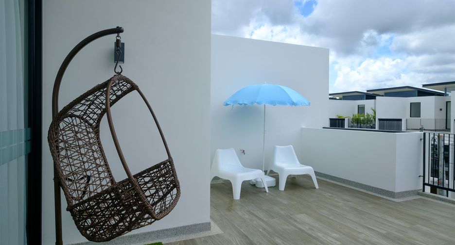 For sale 3 bedrooms townhouse in Thalang, Phuket