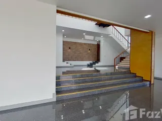 For sale 3 bedrooms house in San Kamphaeng, Chiang Mai