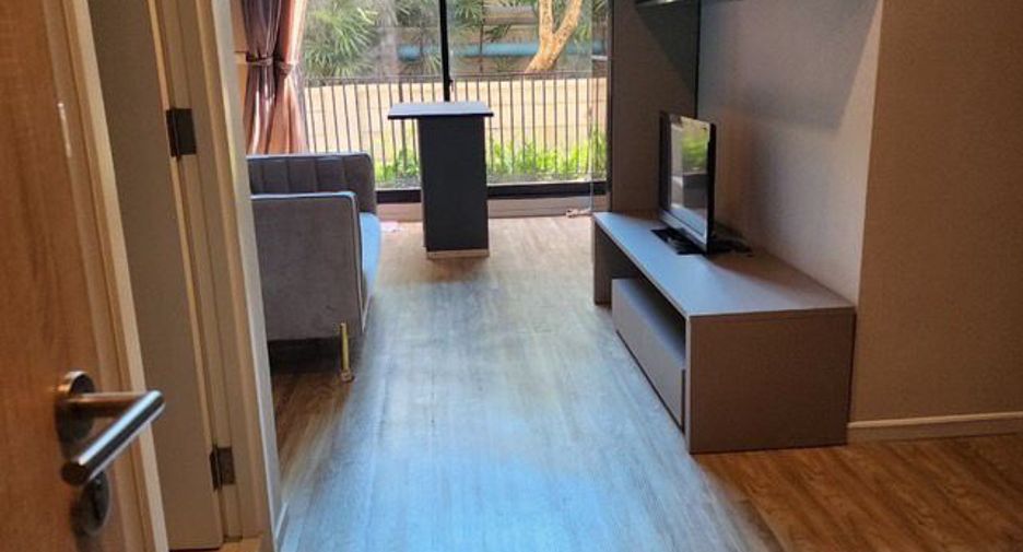 Condo en venta y en alquiler de 1 habitaciones en Sathon, Bangkok