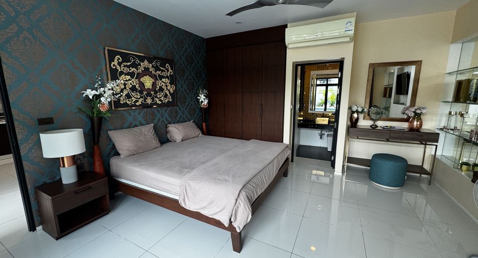 For sale 5 bedrooms villa in Mueang Phuket, Phuket