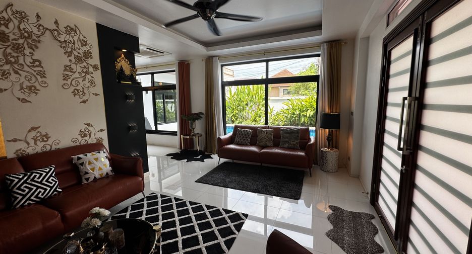 For sale 5 bedrooms villa in Mueang Phuket, Phuket
