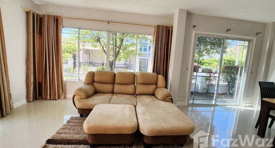 For rent 3 bedrooms house in Mueang Chiang Mai, Chiang Mai