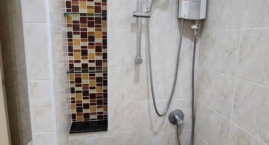 For rent 3 bedrooms house in Mueang Chiang Mai, Chiang Mai