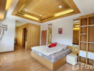 À louer 3 chambres maison à Mueang Chiang Mai, Chiang Mai